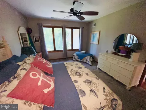 Bedroom - 31057 Edgewater Dr, Lewes, DE 19958 photo 16 of 33