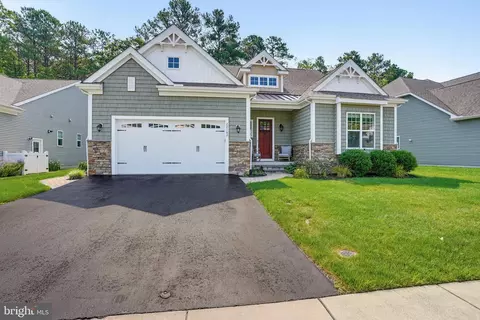 Exterior - 22162 Arbor Cir, Milton, DE 19968 photo 8 of 10
