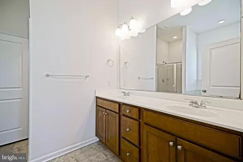 Bath - 29662 Riverstone Dr, Milton, DE 19968 photo 1 of 2