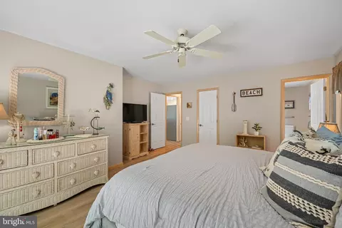 Bedroom - 607 Bethany Loop, Bethany Beach, DE 19930 photo 2 of 11