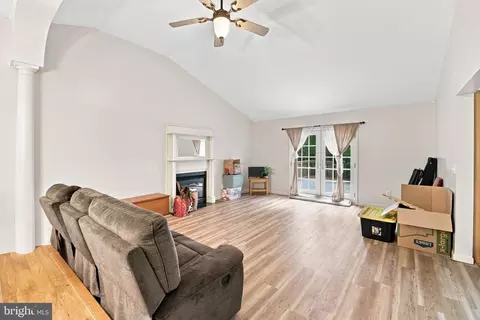 Living - 25153 Mary Rd, Georgetown, DE 19947 photo 1 of 1