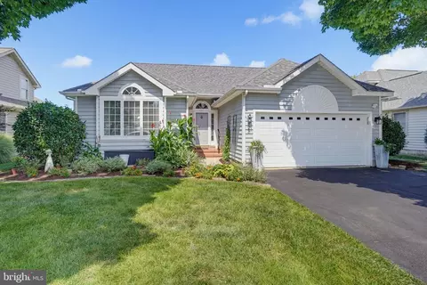 Exterior - 128 Lakeside Dr, Lewes, DE 19958 photo 3 of 11