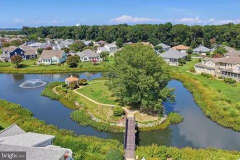 View/Area - 128 Lakeside Dr, Lewes, DE 19958 photo 8 of 17