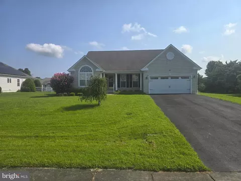 18964 Beaver Creek Dr, Harbeson, DE 19951