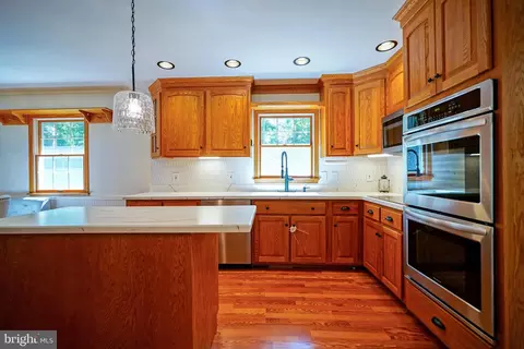 Kitchen - 101 Oak Ln, Milton, DE 19968 photo 4 of 4