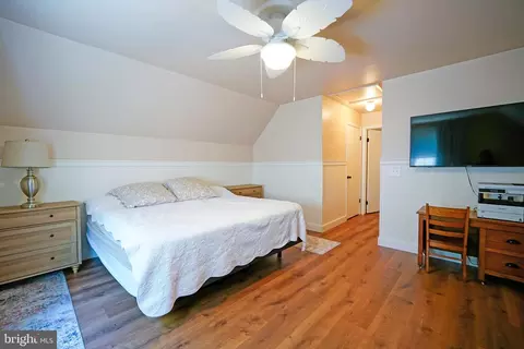 Bedroom - 101 Oak Ln, Milton, DE 19968 photo 8 of 10