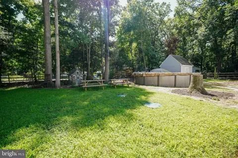 Exterior - 101 Oak Ln, Milton, DE 19968 photo 3 of 6