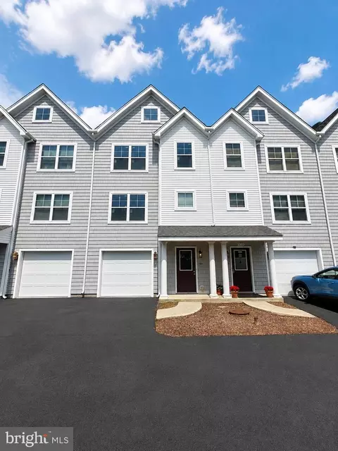 37264 Sea Coast Ct #13, Rehoboth Beach, DE 19971