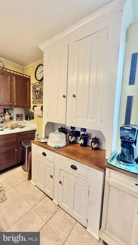 Kitchen - 327 Union St, Milton, DE 19968 photo 3 of 3