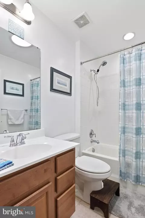 Bath - 33596 Herring View Dr, Lewes, DE 19958 photo 1 of 1