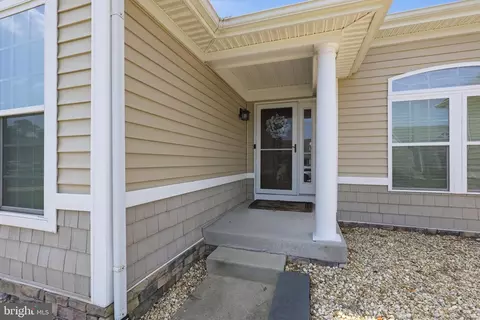 Exterior - 33596 Herring View Dr, Lewes, DE 19958 photo 11 of 12