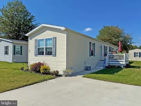 31597 Oak Ct #H-103, Lewes, DE 19958