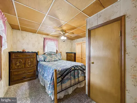 Bedroom - 18395 Mccolleys Chapel Rd, Georgetown, DE 19947 photo 1 of 4
