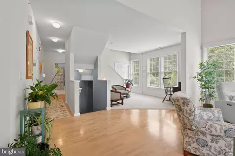 Entry Way - 116 Willow Oak Ave # B, Ocean View, DE 19970 photo 1 of 11