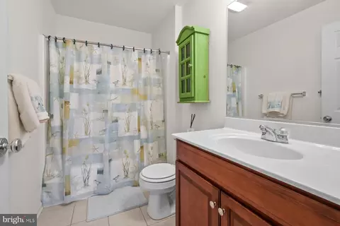 Bath - 116 Willow Oak Ave # B, Ocean View, DE 19970 photo 5 of 5