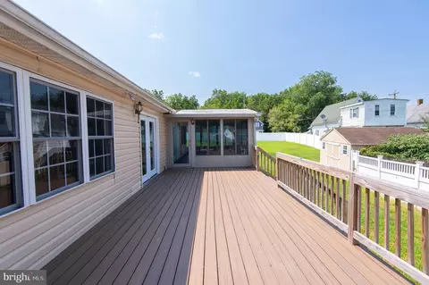 Exterior - 103 Governors Ave, Laurel, DE 19956 photo 6 of 6