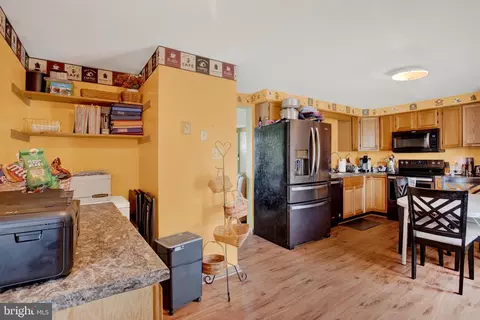 Kitchen - 1 Waples Dr, Georgetown, DE 19947 photo 1 of 1