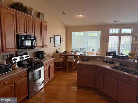 Kitchen - 37219 Lord Baltimore Ln, Ocean View, DE 19970 photo 4 of 4