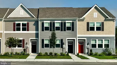 553 Colette St, Ellendale, DE 19941