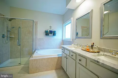 Bath - 2 Cedar Grove Ct, Ocean View, DE 19970 photo 1 of 4