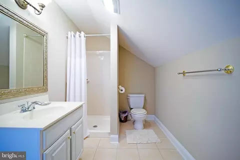 Bath - 2 Cedar Grove Ct, Ocean View, DE 19970 photo 3 of 4