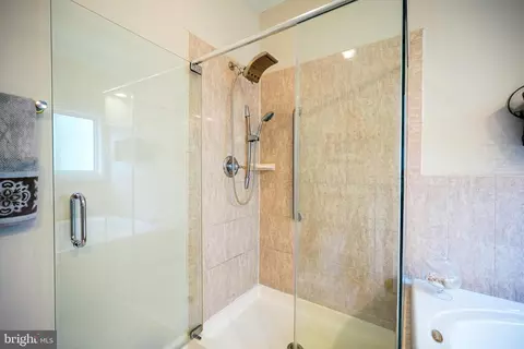 Bath - 2 Cedar Grove Ct, Ocean View, DE 19970 photo 2 of 4