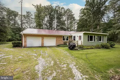 Exterior - 12075 Whitesville Rd, Laurel, DE 19956 photo 8 of 12