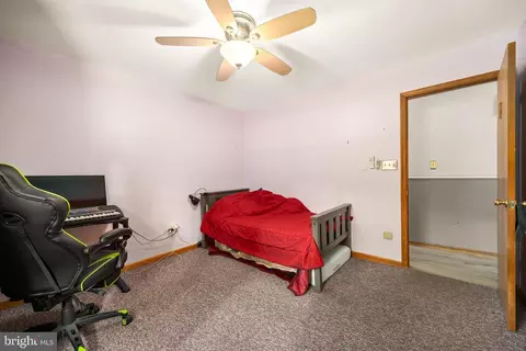 Bedroom - 12075 Whitesville Rd, Laurel, DE 19956 photo 2 of 9