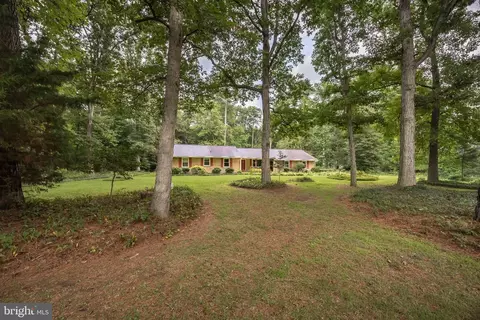 Exterior - 12075 Whitesville Rd, Laurel, DE 19956 photo 3 of 12