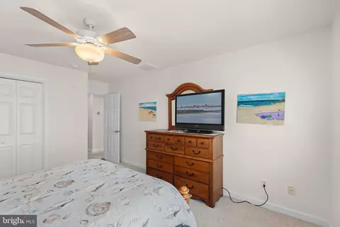 Bedroom - 15 Ocean Mist Dr, Ocean View, DE 19970 photo 2 of 8