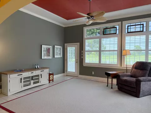Living - 75 Willow Oak Ave, Ocean View, DE 19970 photo 6 of 8