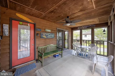 Exterior - 649 Evans Ave, Bethany Beach, DE 19930 photo 4 of 13