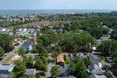 View/Area - 649 Evans Ave, Bethany Beach, DE 19930 photo 7 of 8