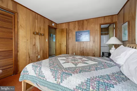 Bedroom - 649 Evans Ave, Bethany Beach, DE 19930 photo 5 of 6