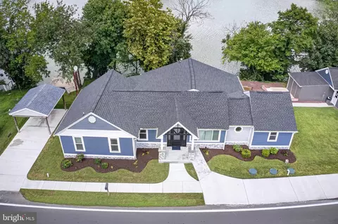 8547 Hearns Pond Rd, Seaford, DE 19973