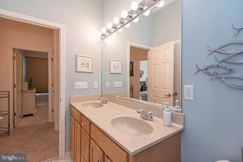 Bath - 73 Willow Oak Ave, Ocean View, DE 19970 photo 9 of 17