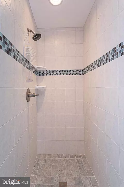 Bath - 73 Willow Oak Ave, Ocean View, DE 19970 photo 14 of 17