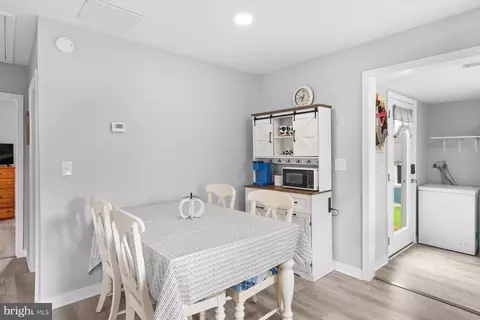Dining - 10159 Marvil Dr, Laurel, DE 19956 photo 1 of 1
