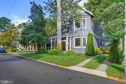 45 Sussex St, Rehoboth Beach, DE 19971