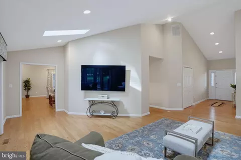Entry Way - 114 E Side Dr, Rehoboth Beach, DE 19971 photo 1 of 5