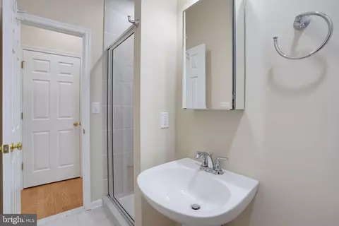 Bath - 114 E Side Dr, Rehoboth Beach, DE 19971 photo 3 of 3