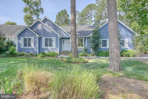 Exterior - 114 E Side Dr, Rehoboth Beach, DE 19971 photo 8 of 14