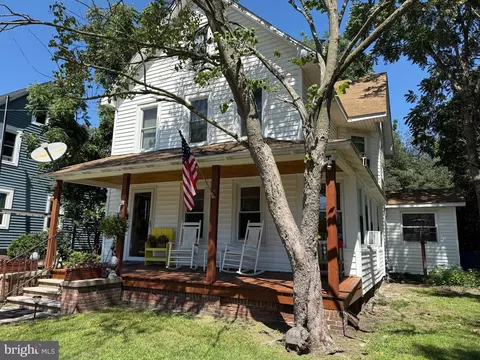 Exterior - 108 Brooklyn Ave, Laurel, DE 19956 photo 6 of 8