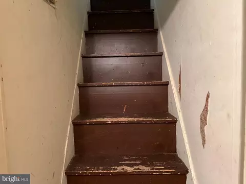 Entry Way - 108 Brooklyn Ave, Laurel, DE 19956 photo 10 of 10