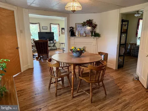Dining - 108 Brooklyn Ave, Laurel, DE 19956 photo 1 of 2