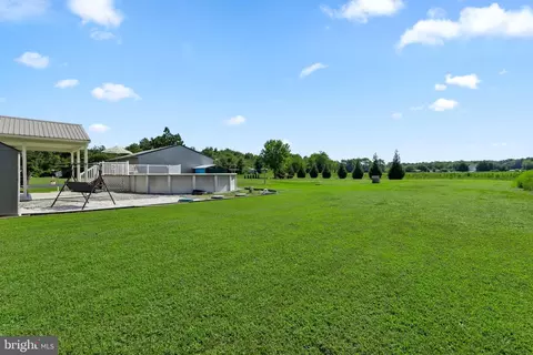 Exterior - 14070 Pepperbox Rd, Delmar, DE 19940 photo 8 of 11