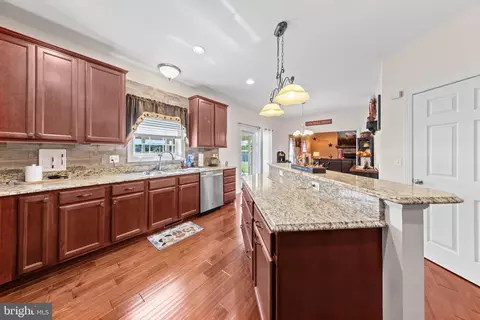 Kitchen - 14070 Pepperbox Rd, Delmar, DE 19940 photo 1 of 6
