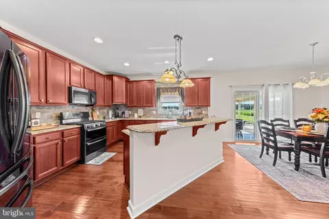 Kitchen - 14070 Pepperbox Rd, Delmar, DE 19940 photo 6 of 6
