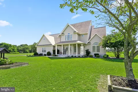 Exterior - 14070 Pepperbox Rd, Delmar, DE 19940 photo 3 of 11