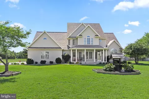 Exterior - 14070 Pepperbox Rd, Delmar, DE 19940 photo 2 of 11